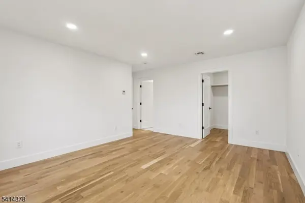 58 Fern St, Edison Twp., NJ 08817