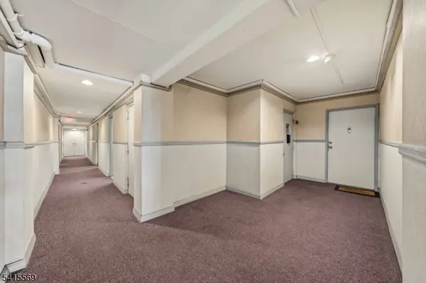 747 757 N Broad St, Elizabeth City, NJ 07208