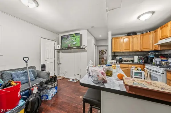 747 757 N Broad St, Elizabeth City, NJ 07208