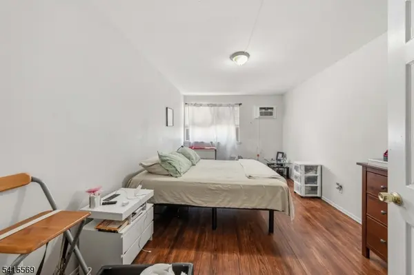 747 757 N Broad St, Elizabeth City, NJ 07208