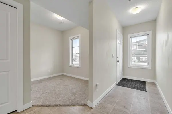 300 Marina DR #11, Chestermere, AB T1X0P6