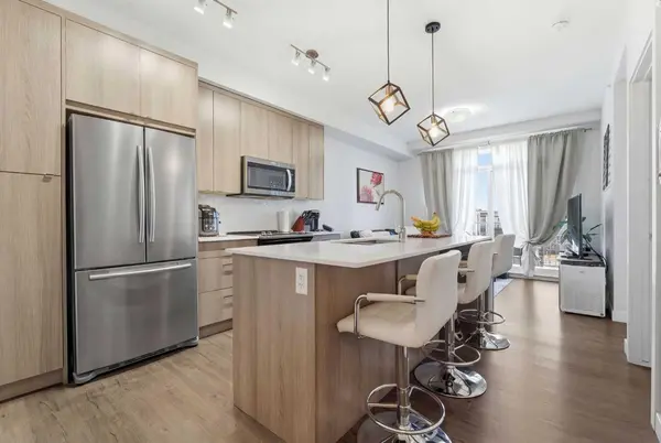 30 Walgrove SE #414, Calgary, AB T2X 4M9