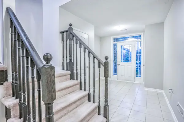 6 Birchfield CRES, Caledon, ON L7C 3P6