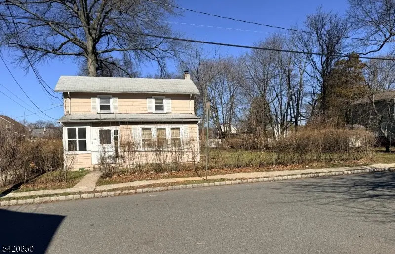 42 Mill St, Bloomfield Twp., NJ 07003