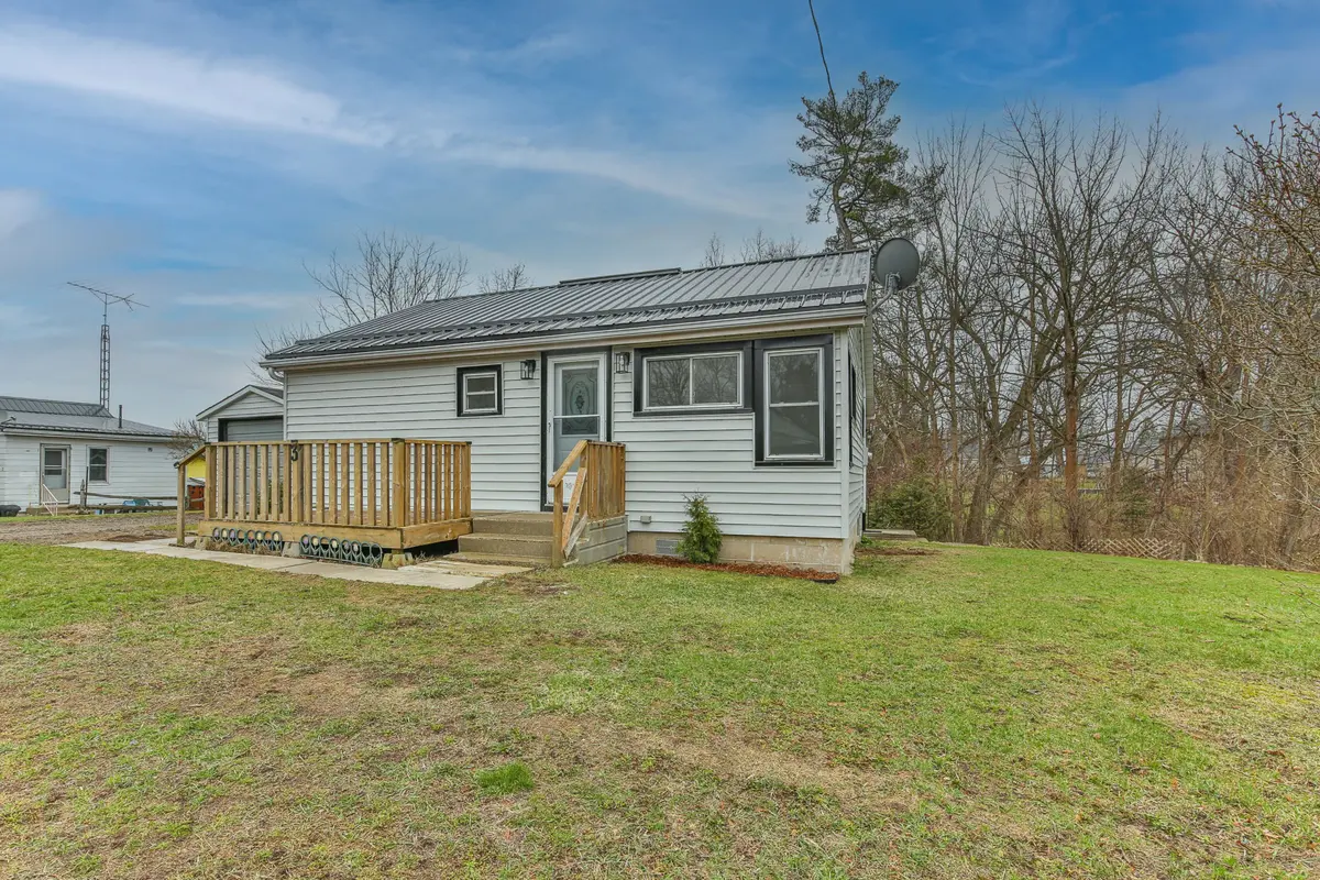 3 Holtby ST, Norfolk, ON N0E 1X0