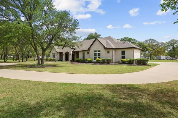 5999 Ranch Estates Road, Krugerville, TX 76227