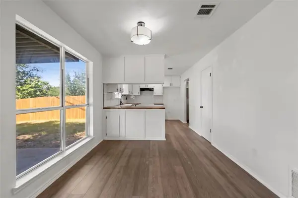 1000 La Porte Drive, Waco, TX 76710