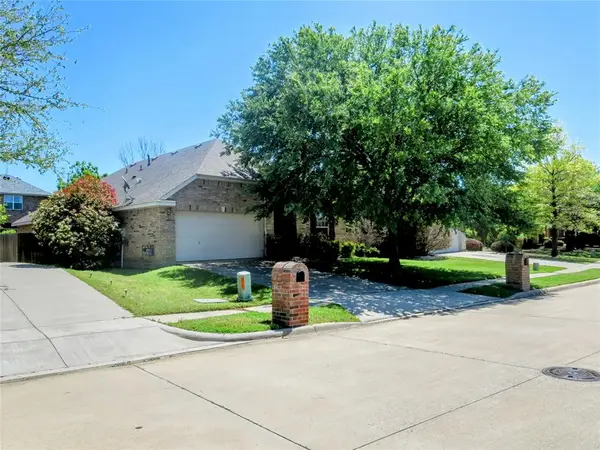 8376 Davis Drive, Frisco, TX 75036