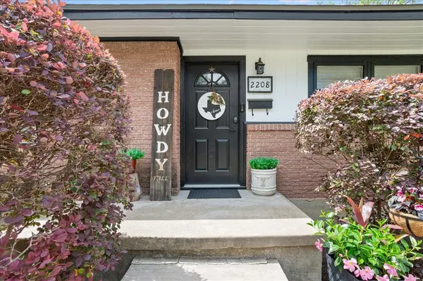 2208 N 51st Street, Waco, TX 76710