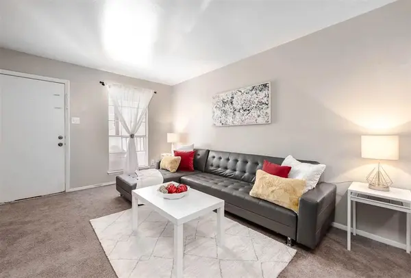 4422 Weaver Road #707, Houston, TX 77016