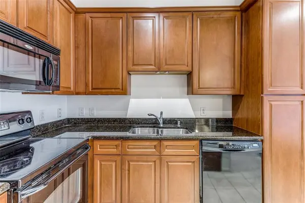 3225 Turtle Creek Boulevard #16, Dallas, TX 75219