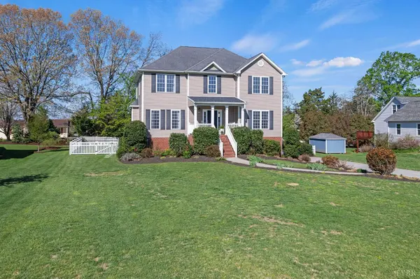 1164 Majestic Oaks DR, Forest, VA 24551