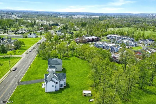 237B S Main St, Raritan Twp., NJ 08822