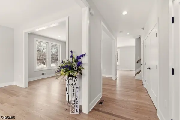 237B S Main St, Raritan Twp., NJ 08822