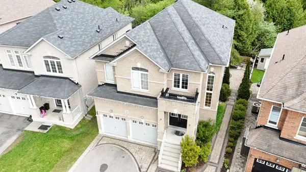 16 Nature Way CRES, East Gwillimbury, ON L9N 0A6