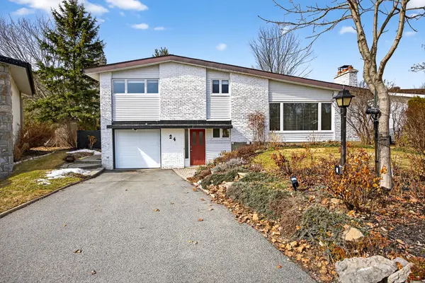 24 Harlowe CRES, Crystal Bay - Rocky Point - Bayshore, ON K2H 5P1