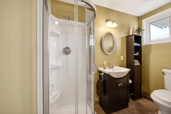 24 Harlowe CRES, Crystal Bay - Rocky Point - Bayshore, ON K2H 5P1