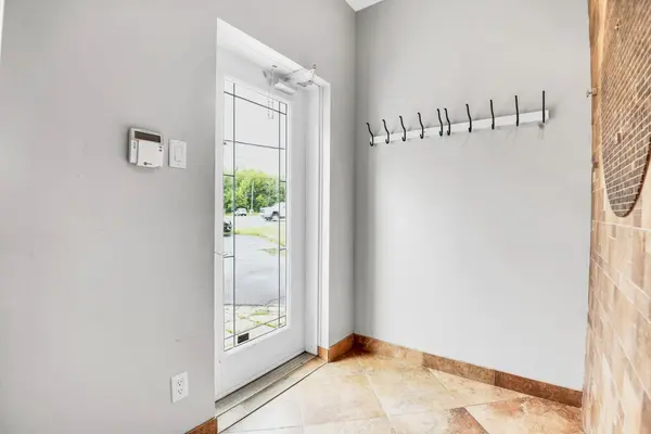 921 Notre Dame ST, Russell, ON K0A 1W0