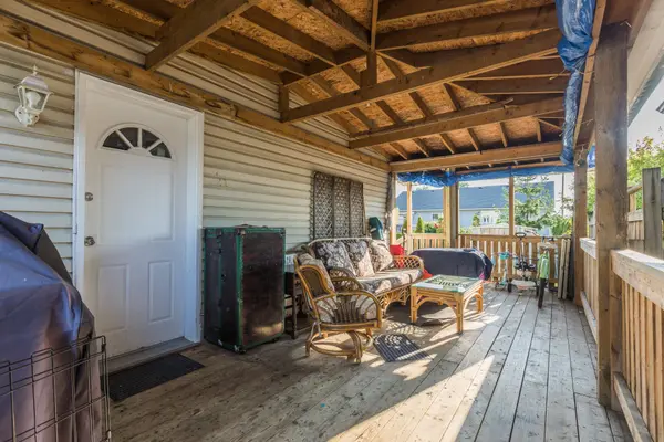 29 Lillian ST, Fort Erie, ON L2A 5M1