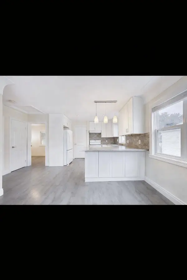 259 Sanders ST, London East, ON N5Z 2T1