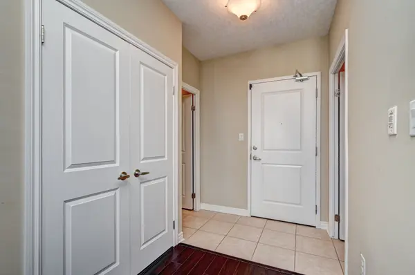 539 Belmont AVE W #1104, Kitchener, ON N2M 0A2