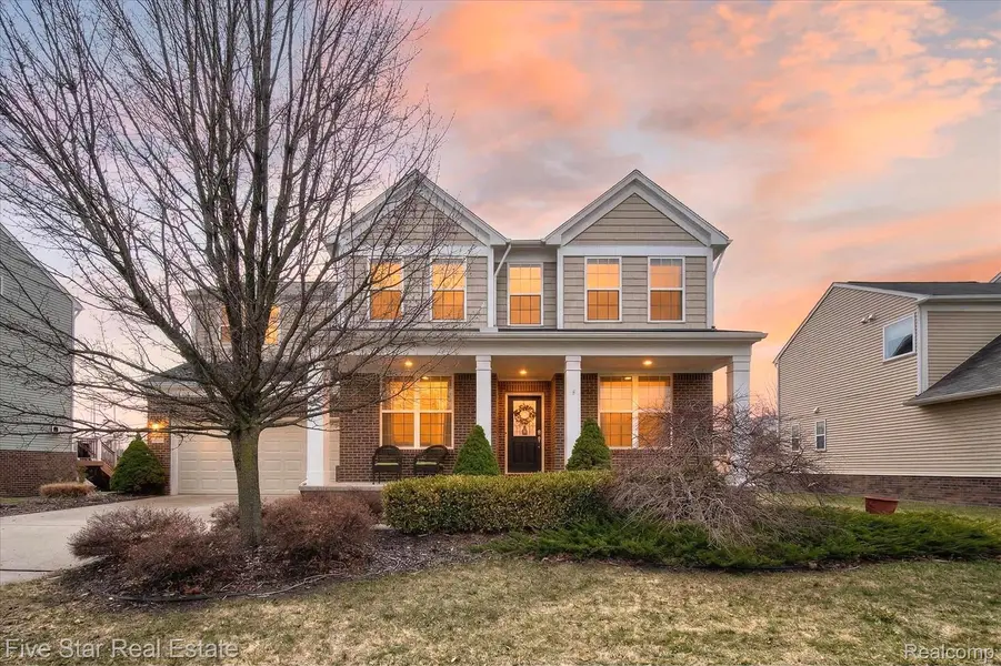 59163 Peters Barn DR, Lyon Charter Township, MI 48178