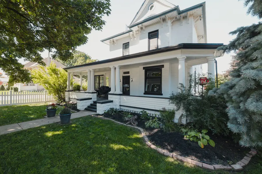 290 Turnberry ST, Huron East, ON N0G 1H0