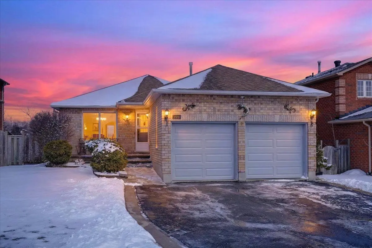 220 Livingstone ST E, Barrie, ON L4M 6M5