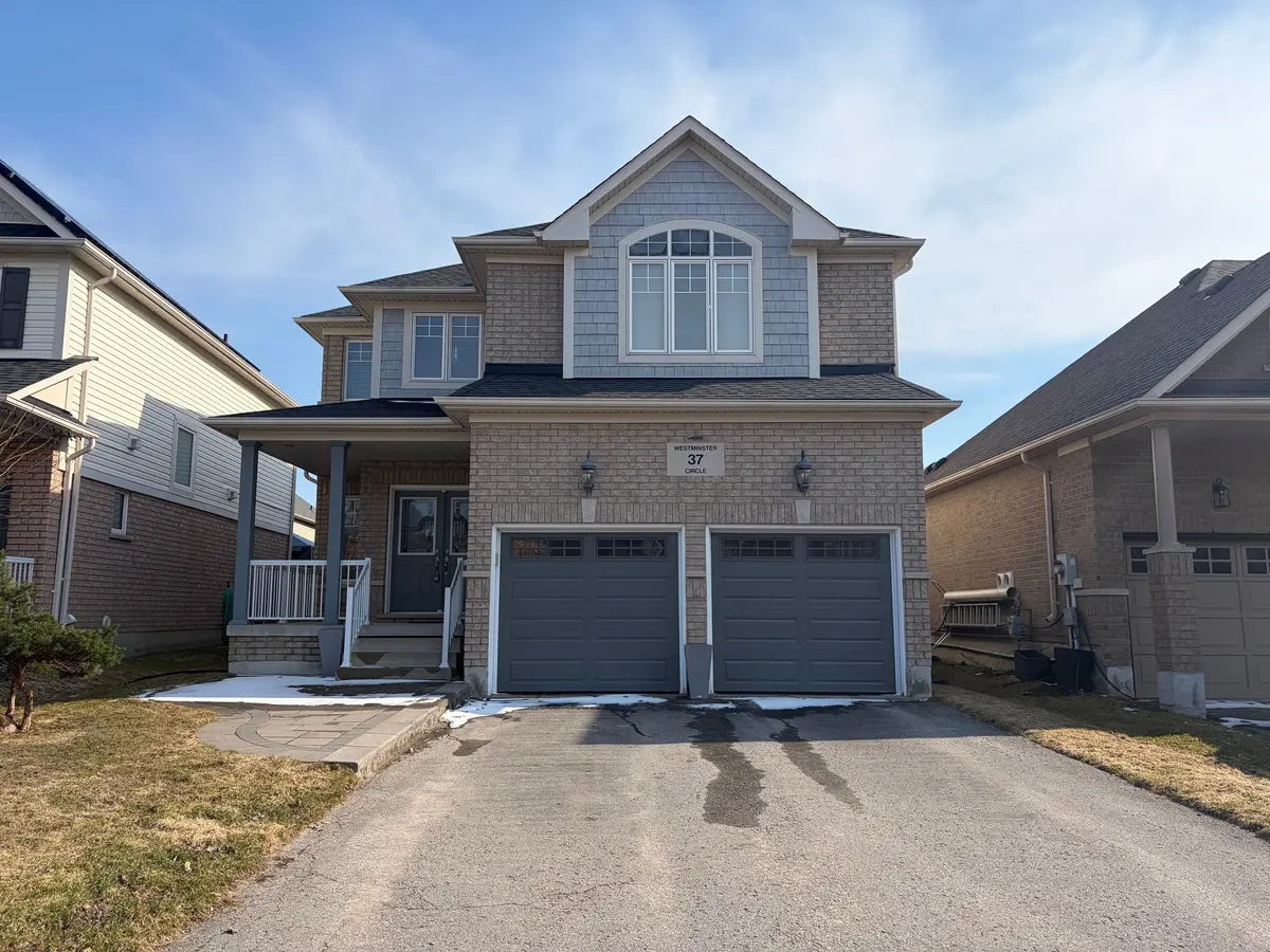 37 Westminster CIR, Barrie, ON L4M 0A4
