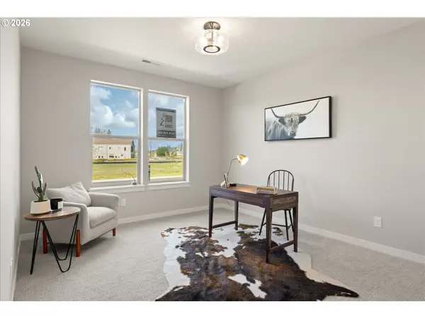 135 SE AIREDALE AVE, La Center, WA 98629