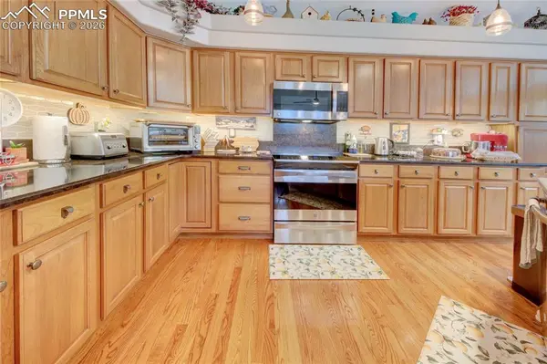 13074 Rockbridge CIR, Colorado Springs, CO 80921