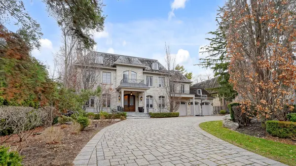 9 Fifeshire RD, Toronto C12, ON M2L 2G4