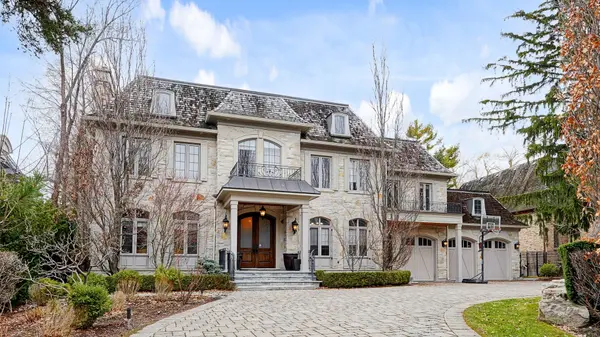 9 Fifeshire RD, Toronto C12, ON M2L 2G4