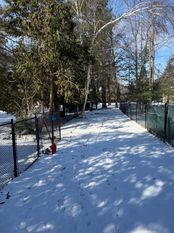 3178 Oak ST #Lower, Innisfil, ON L9S 2K3