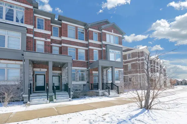 47 Saigen LN, Markham, ON L6B 1R2