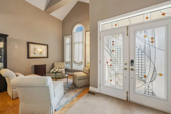 90 Summeridge DR, Vaughan, ON L4J 8S1