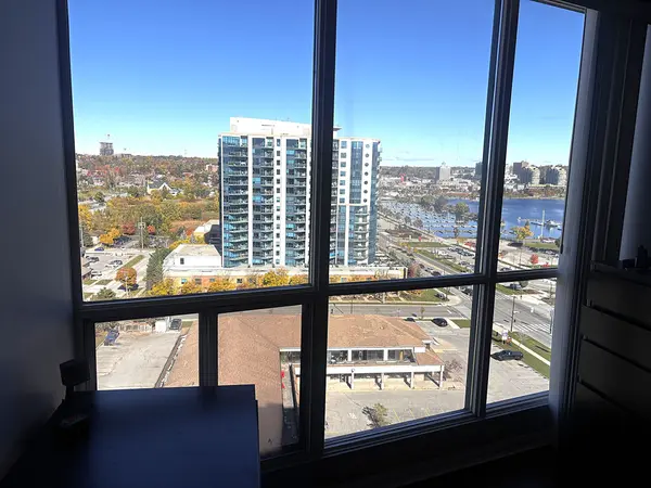 65 Ellen ST #1201, Barrie, ON L4N 3A5