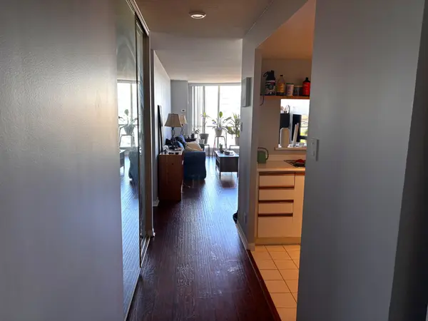 65 Ellen ST #1201, Barrie, ON L4N 3A5