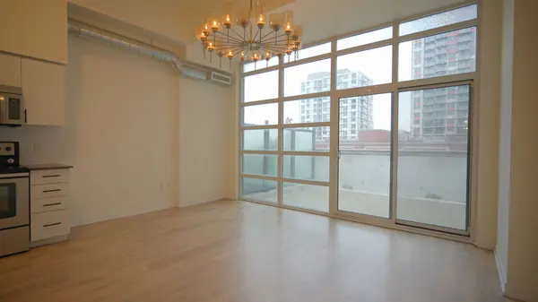 1410 Dupont ST #331, Toronto W02, ON M6H 0B6