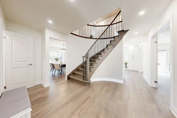 460 Aspen Forest DR, Oakville, ON L6J 6H6