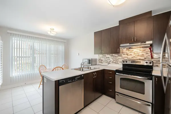 17 Lacorra WAY, Brampton, ON L6R 3P2