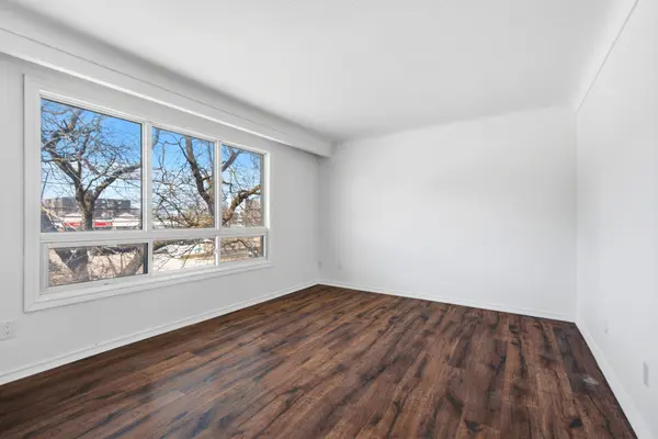 66 Willow RD #6, Guelph, ON N1H 1W2