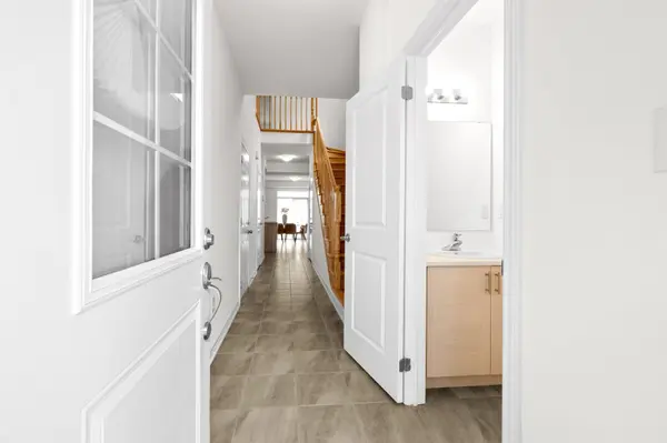 32 Hillcroft WAY, Kawartha Lakes, ON K0M 1A0