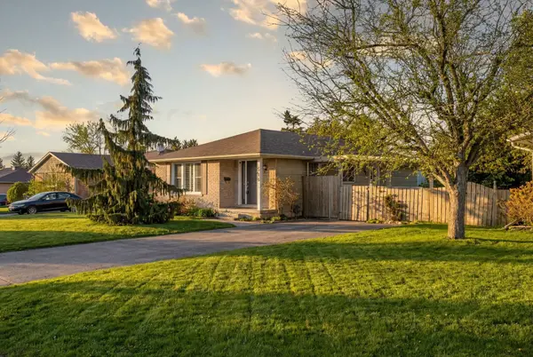 506 Mctavish ST, Centre Wellington, ON N1M 3C7