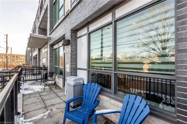 63 Arthur ST S #102, Guelph, ON N1E 0A8