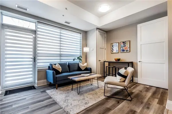 63 Arthur ST S #102, Guelph, ON N1E 0A8