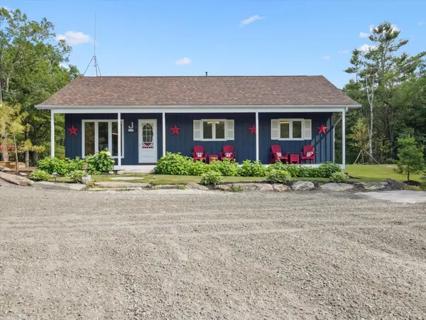 891 Peninsula RD, Gravenhurst, ON P1P 0E2