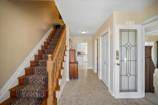 5 Cortina CRES, Hamilton, ON L8K 4K3