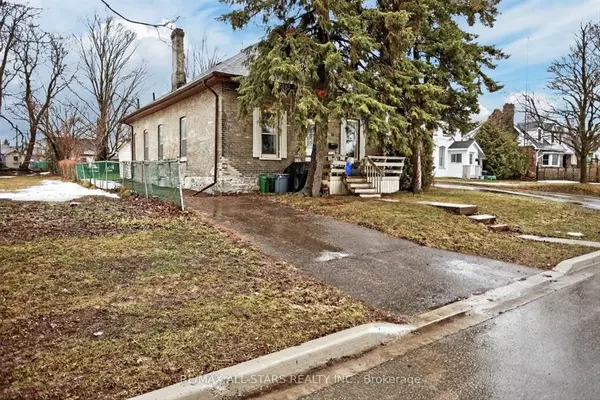 36 Caroline ST, Kawartha Lakes, ON K9V 1T1