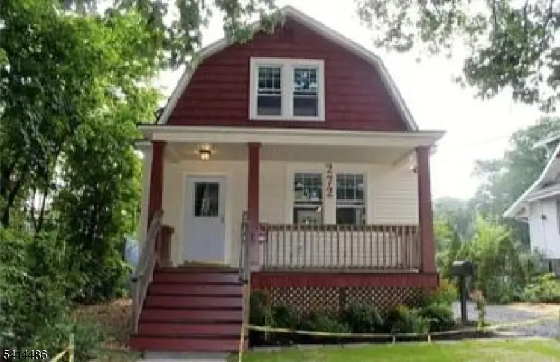 272 Lake Ave, Metuchen Boro, NJ 08840
